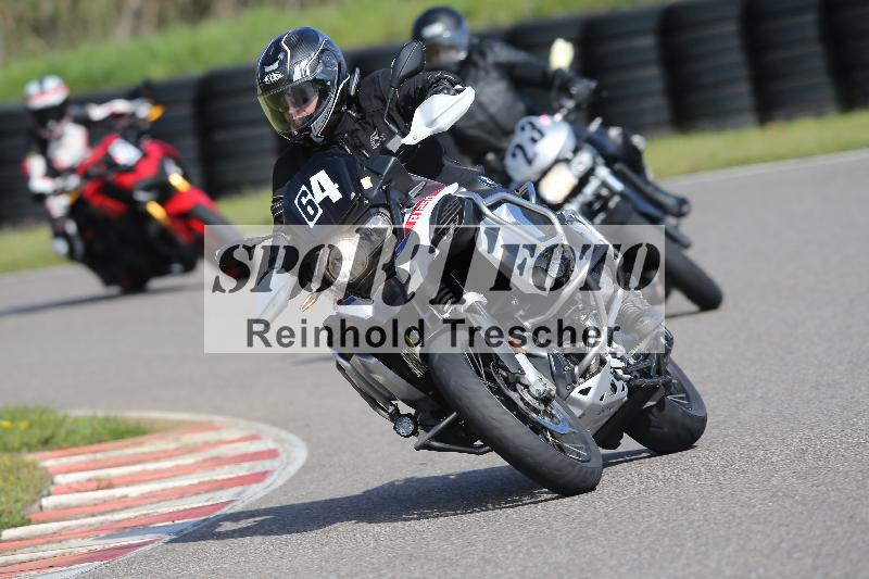 /Archiv-2023/10 21.04.2023 Discover the Bike ADR/Bike 2 gelb/64